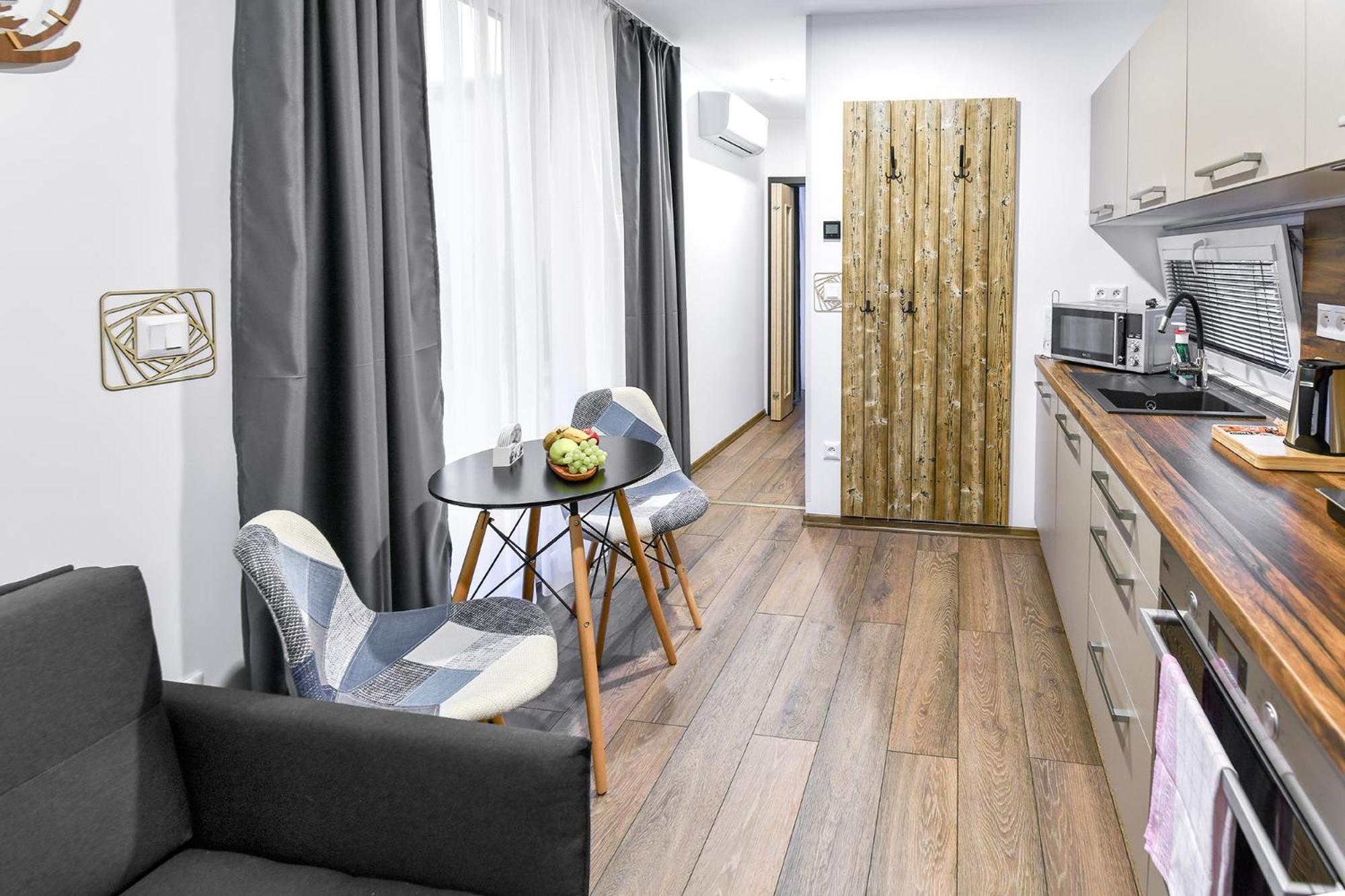 Apartmany K&K Liptovský Hrádok Exteriör bild